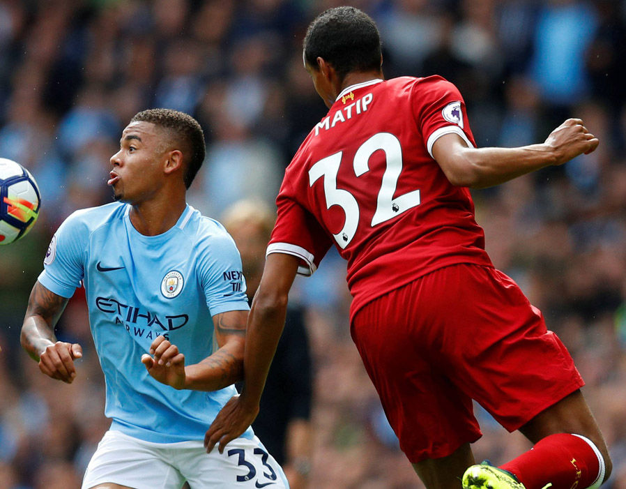 Matip - 3 điểm: Matip cũng không khá hơn khi mắc rất nhiều lỗi sơ đẳng.