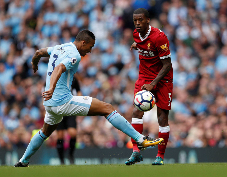 Wijnaldum - 4 điểm: Tiền vệ người Hà Lan cũng không khá hơn là bao.