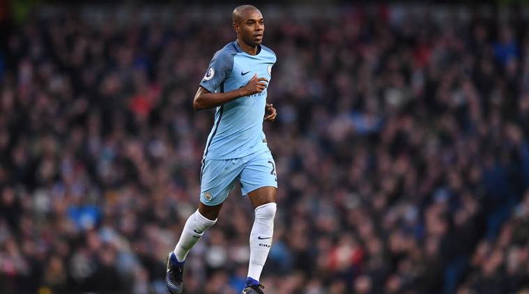 Fernandinho - 7 điểm