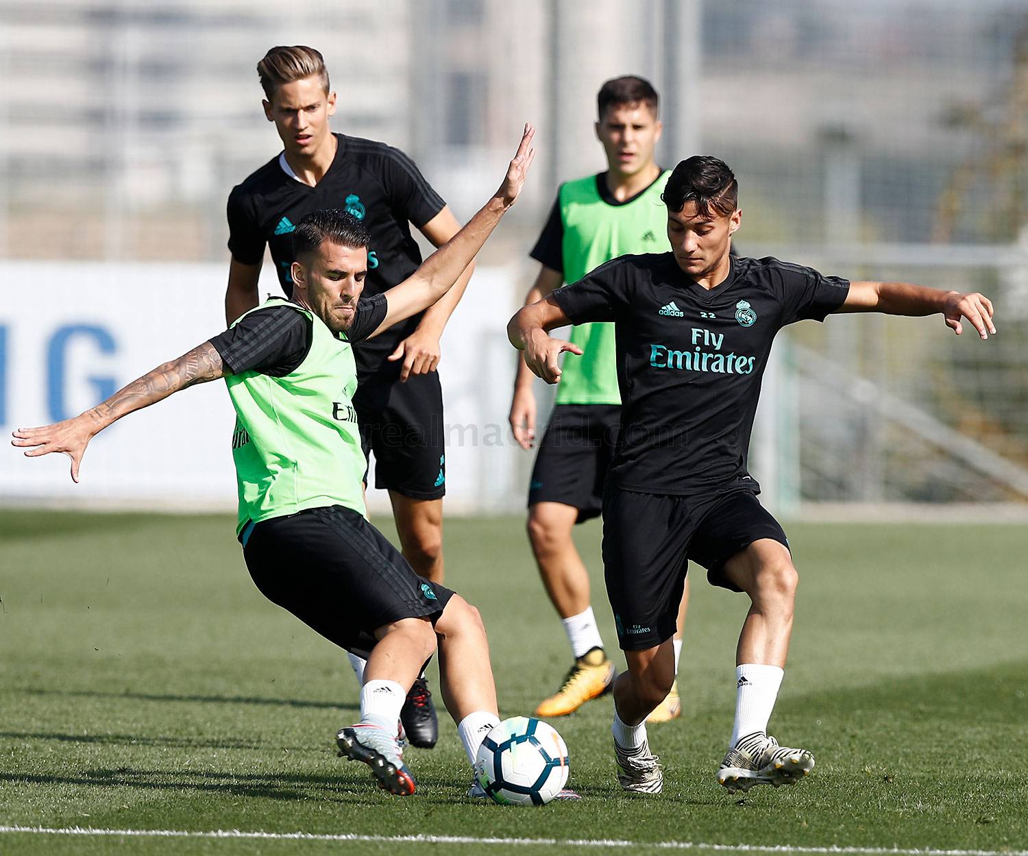 Real Madrid đã trở lại tập luyện sau trận thua sốc trước Betis.