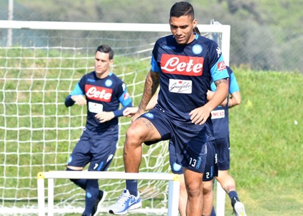 Napoli tập luyện - Bóng Đá