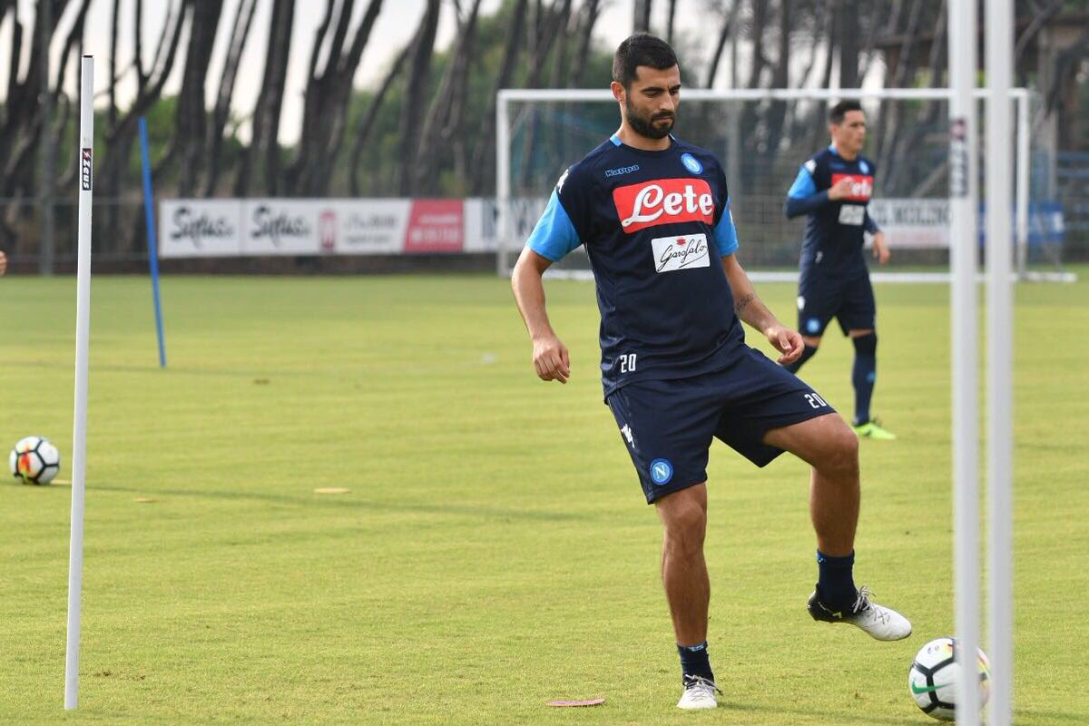 Napoli tập luyện - Bóng Đá