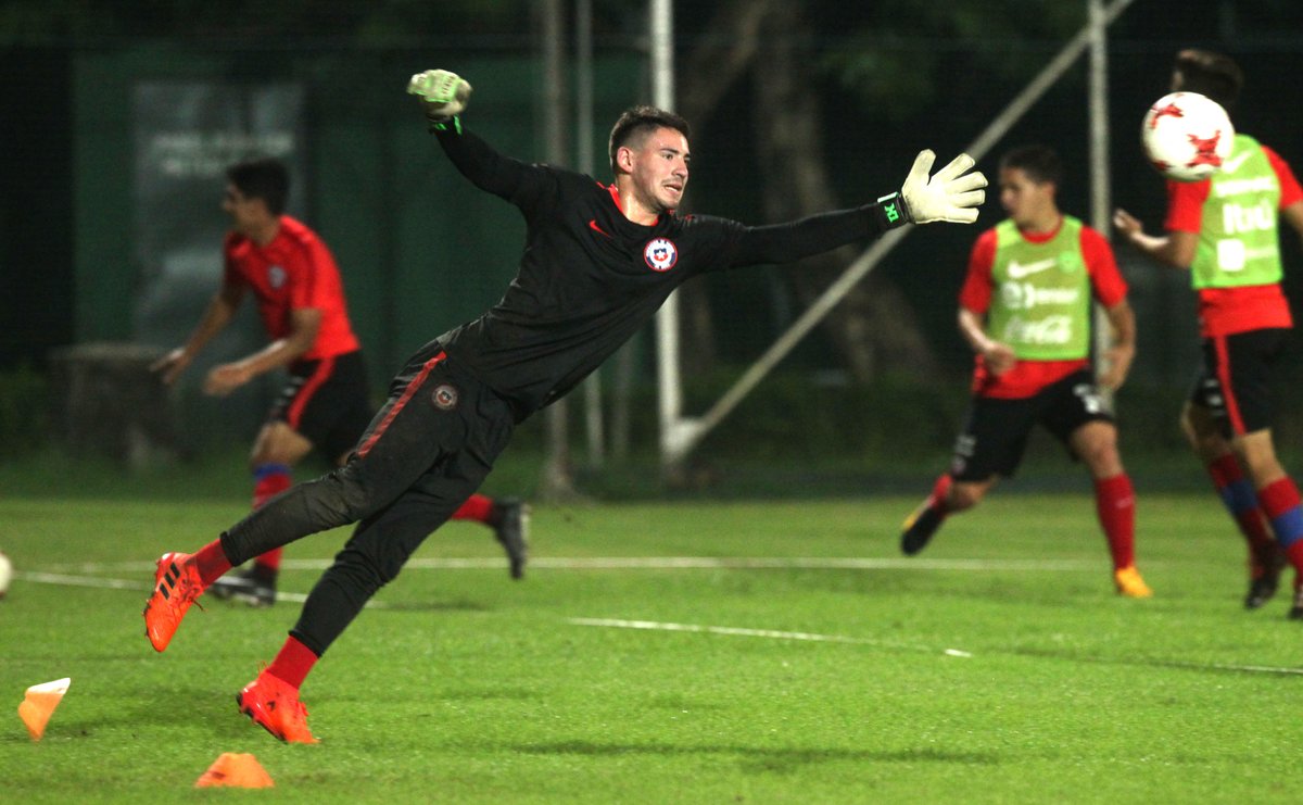 chile tập luyện - Bóng Đá