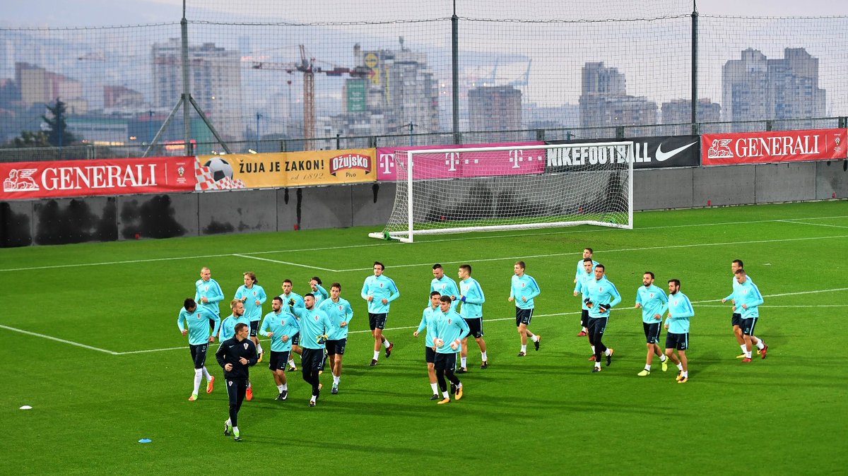 Modric kỷ niệm 100 trận trong màu áo ĐTQG - Bóng Đá