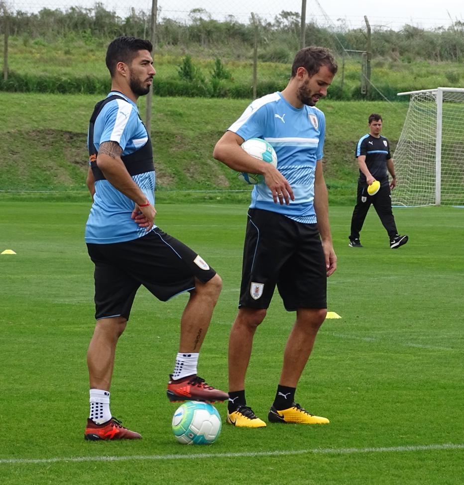 Suarez đã trở lại tập luyện cùng các đồng đội.