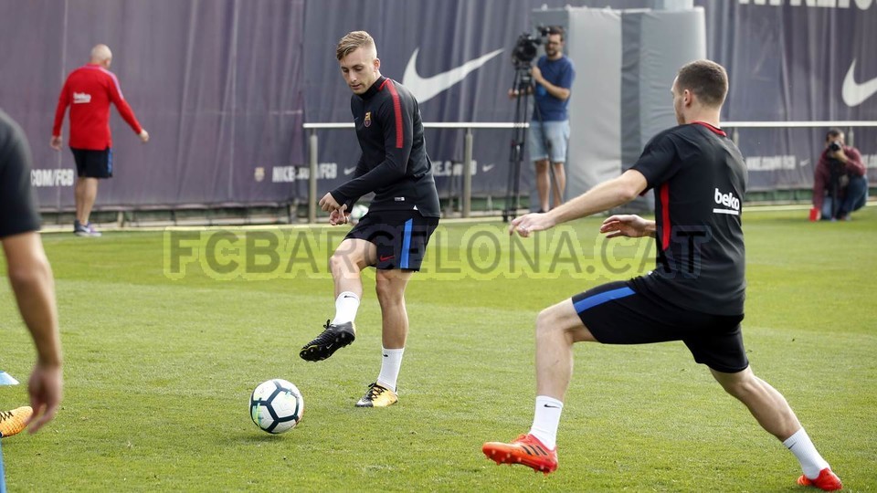 Barca tập - Bóng Đá