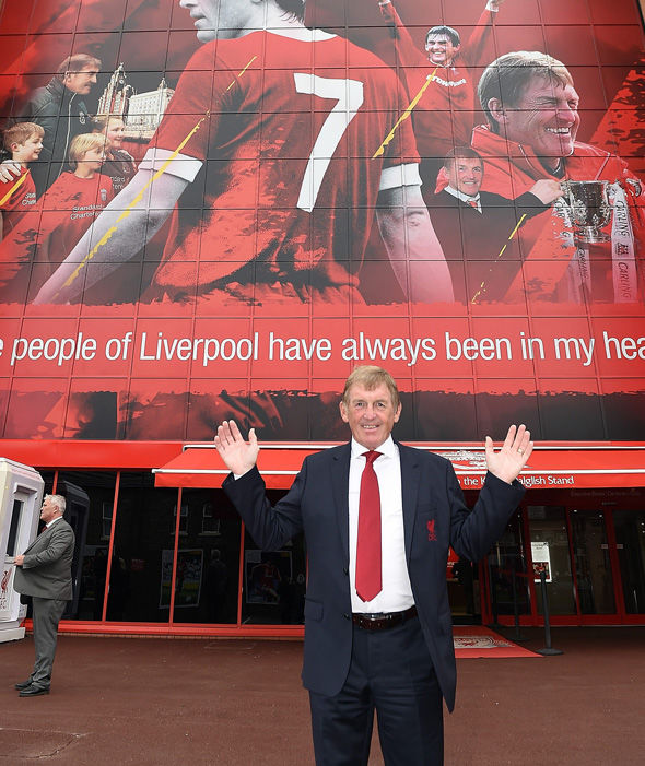 Kenny Daglish được vinh danh ở Liverpool - Bóng Đá