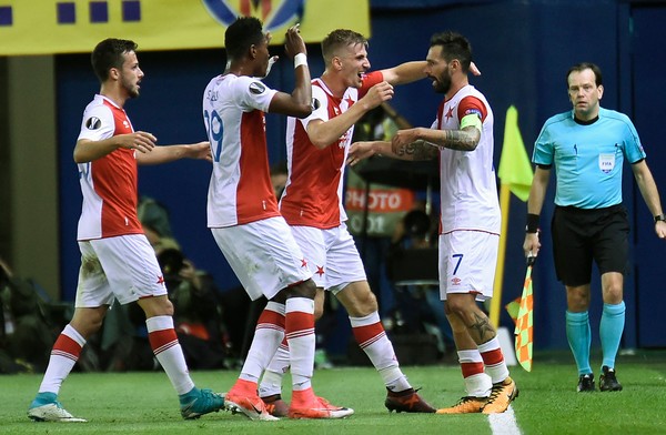 12 phút sau họ đã nâng tỷ số lên 2-0.