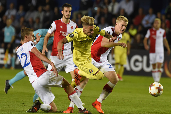 Villarreal sớm kiểm soát được thế trận.