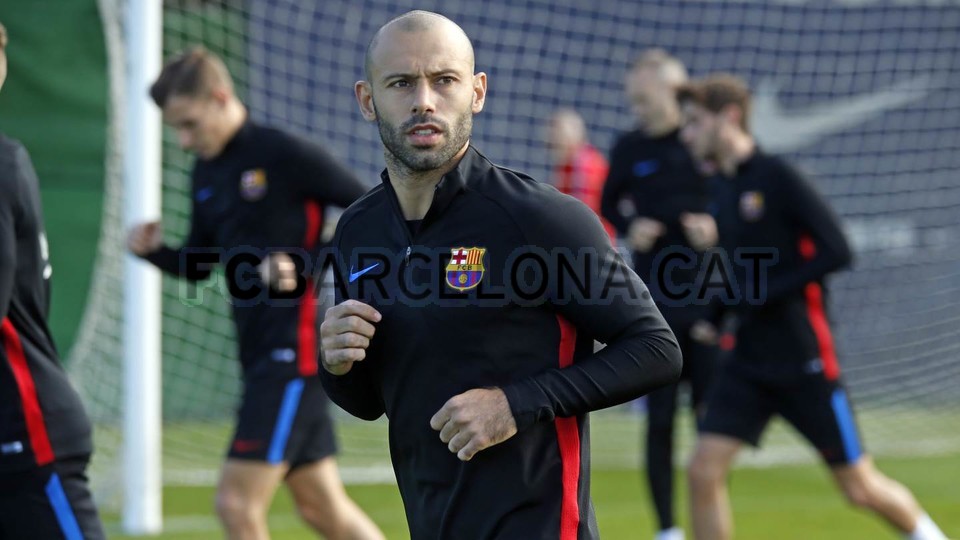 barca tập luyện - Bóng Đá