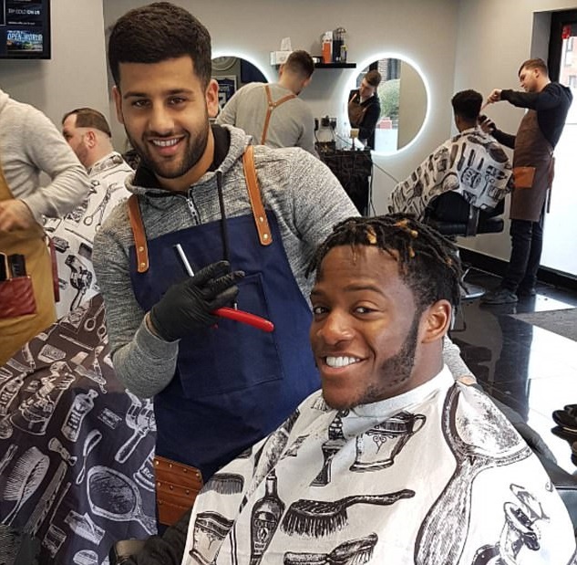 Batshuayi cũng là khách quen của Alsanawi.