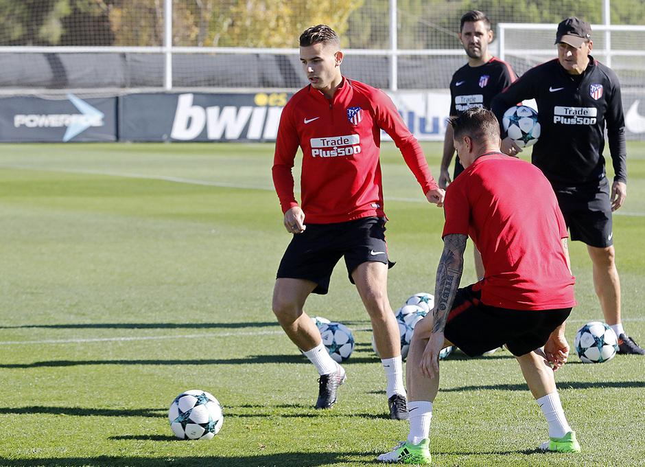 Atletico đang có phong độ không tốt.