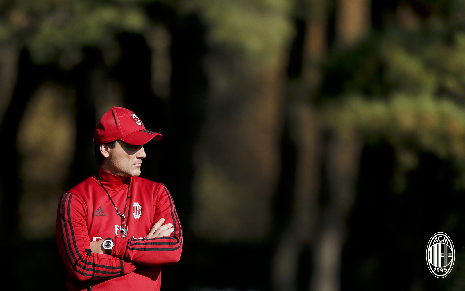 Tương lai của Montella đang hết sức bấp bênh.