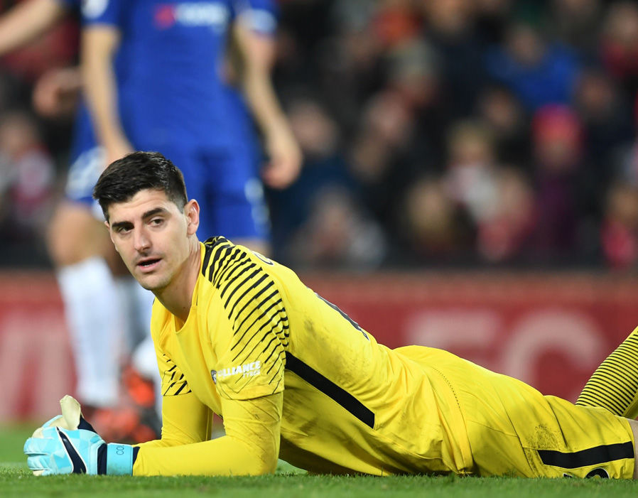 Courtois - 6 điểm