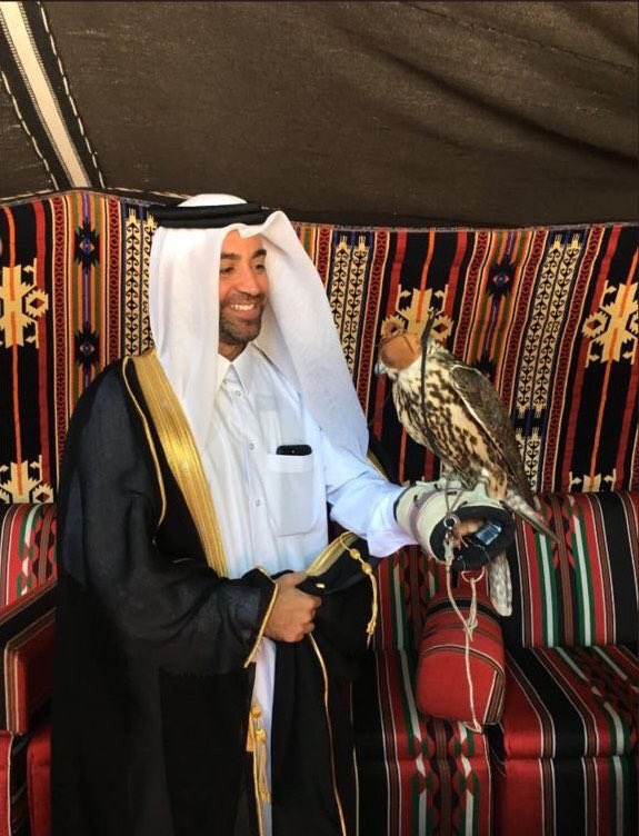 Trông anh như một nhà quý tộc.