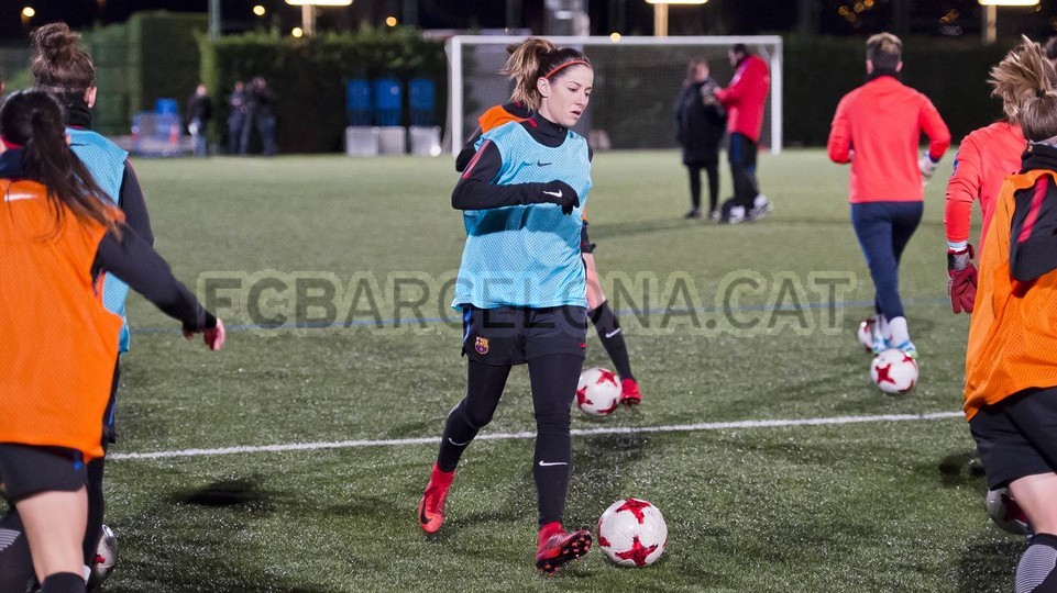 Họ tập luyện vô cùng chăm chỉ.