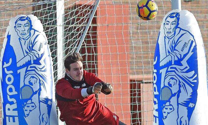 Trận đấu sẽ diễn ra vào 22h00 ngày 01/01.