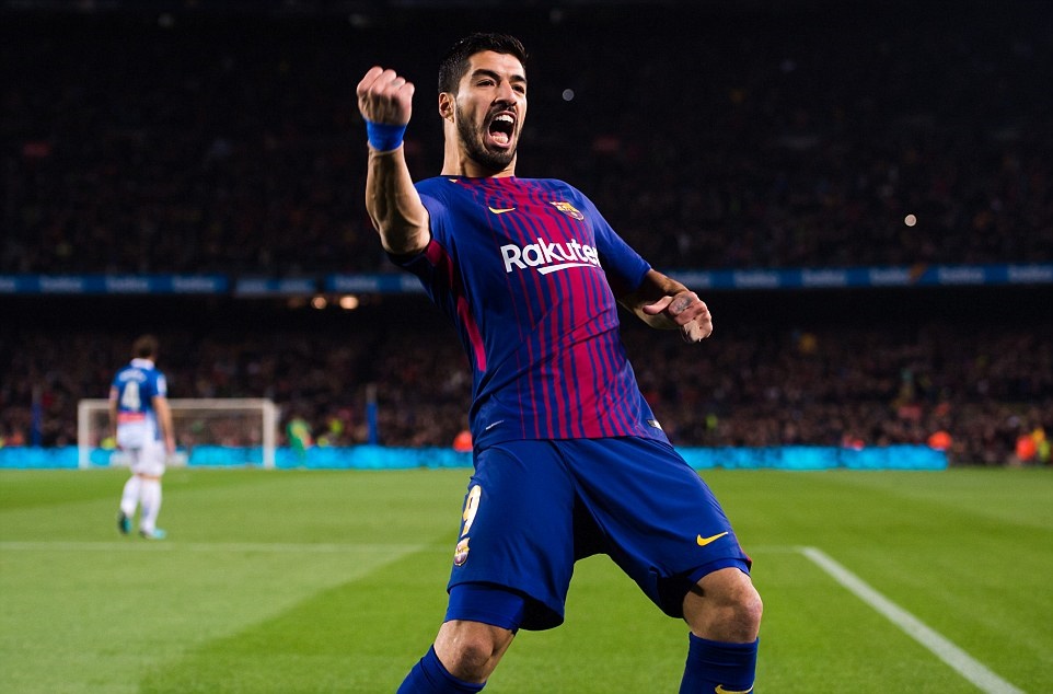 Suarez mở tỷ số.