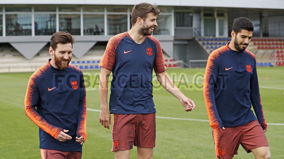 barca tập luyện - Bóng Đá