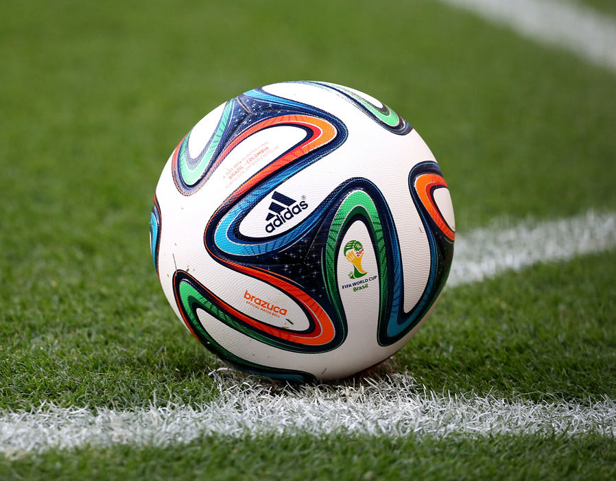 Brazuca (2014)