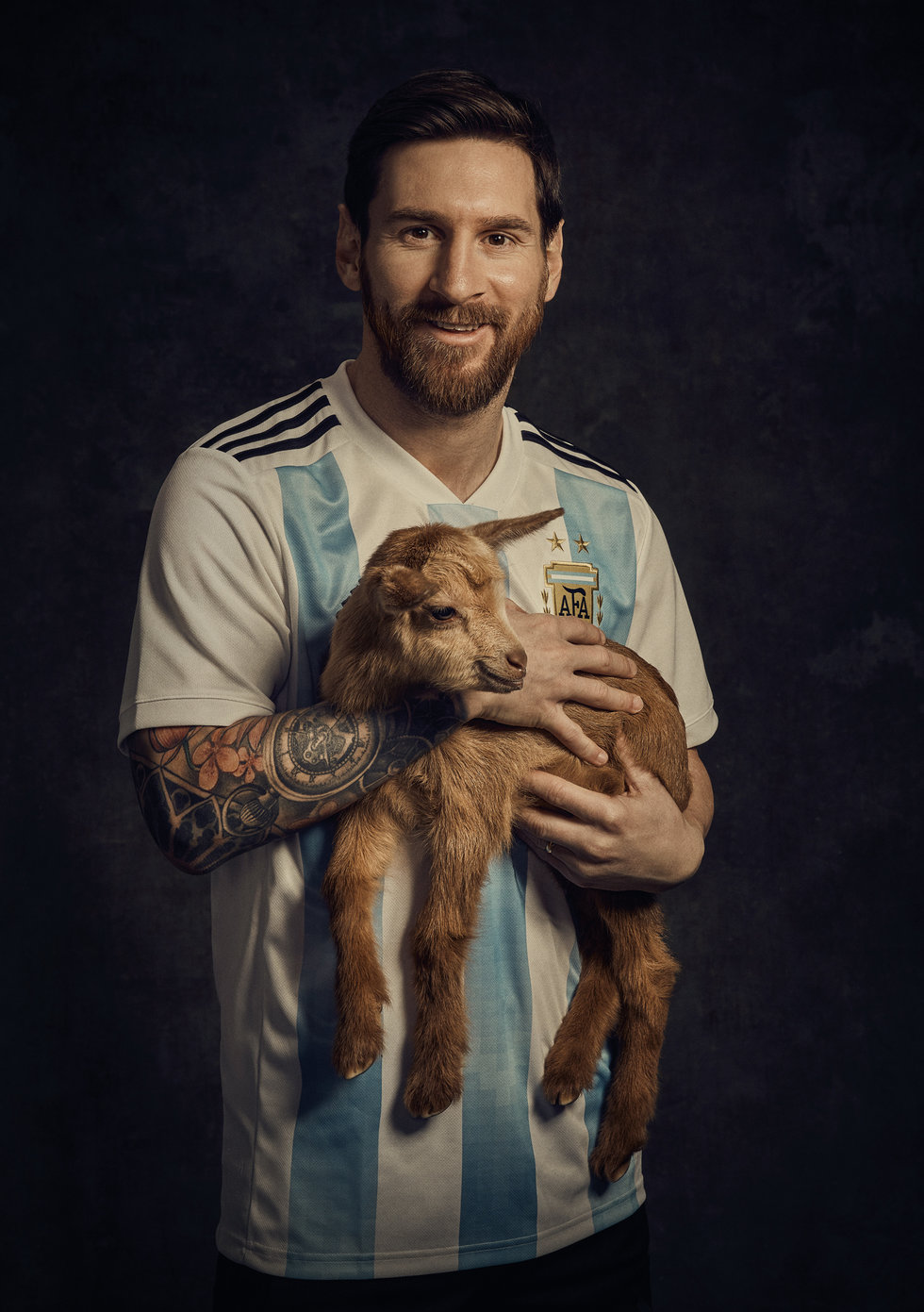 chùm ảnh messi bảo vệ động vật - Bóng Đá