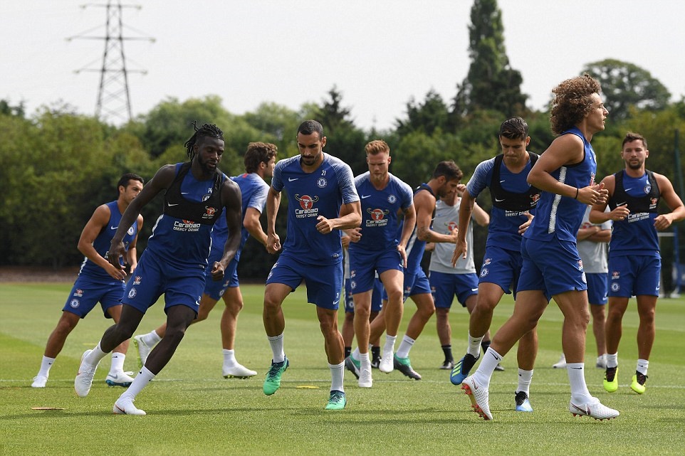 Chelsea tập - Bóng Đá