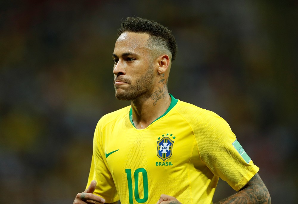 Real cử người đến đàm phán với cha của Neymar.