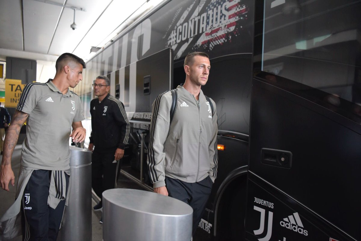 juventus hành quân đến Mỹ - Bóng Đá