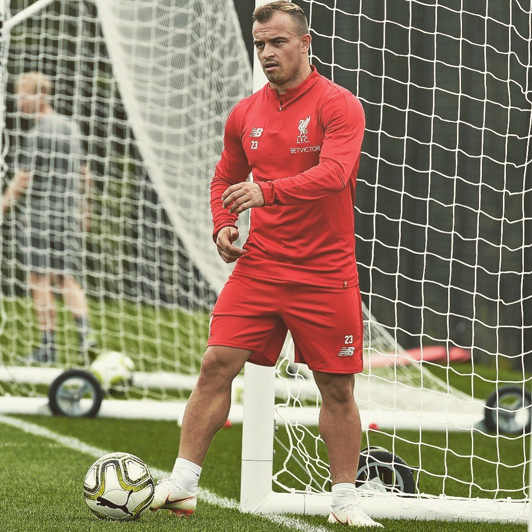 Shaqiri hội quân cùng Liverpool - Bóng Đá