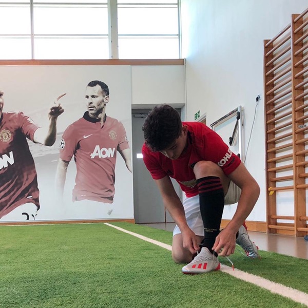 MU công bố số áo của Daniel James - Bóng Đá