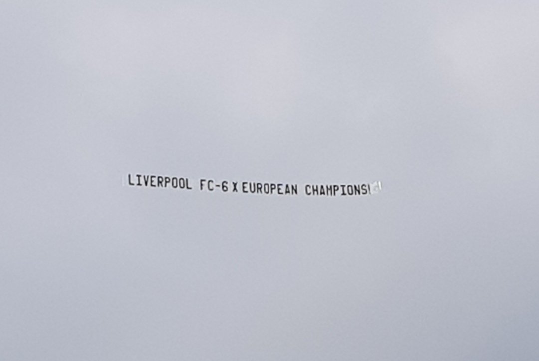 NGười hâm mộ Liverpool tại Úc trêu ngươi M.U - Bóng Đá