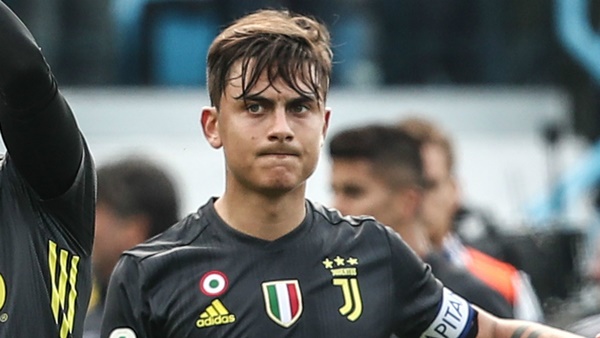 Ronaldo thúc giục Dybala gia nhập M.U - Bóng Đá