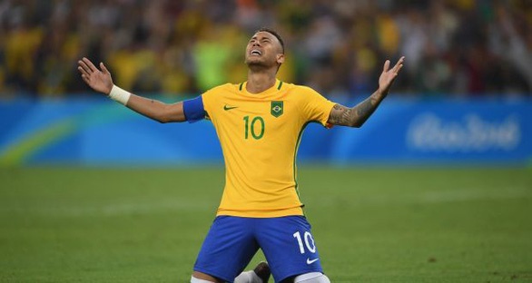 Neymar nói với Messi sẽ đến Barca vào mùa Đông - Bóng Đá