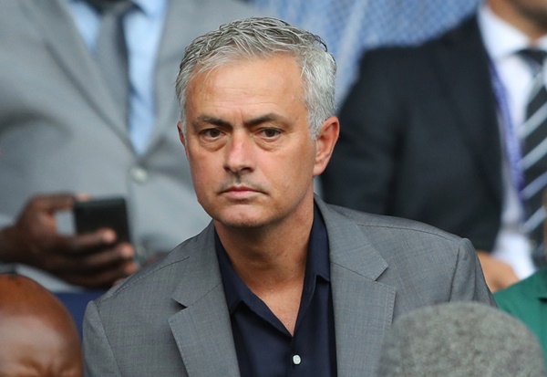 Jose Mourinho úp mở về tương lai - Bóng Đá