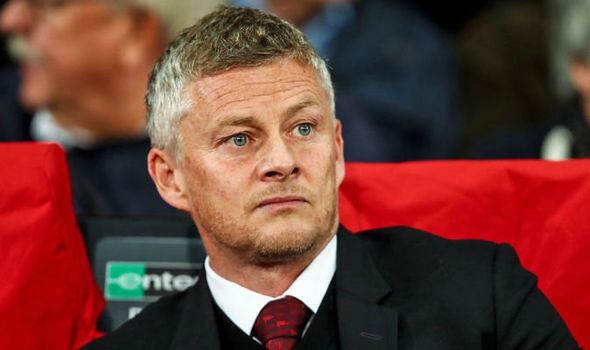Mourinho dè bĩu, Solskjaer lập tức đáp trả - Bóng Đá
