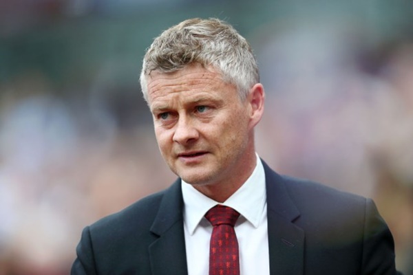 Ed Woodward bảo vệ, Solskjaer k hài lòng - Bóng Đá
