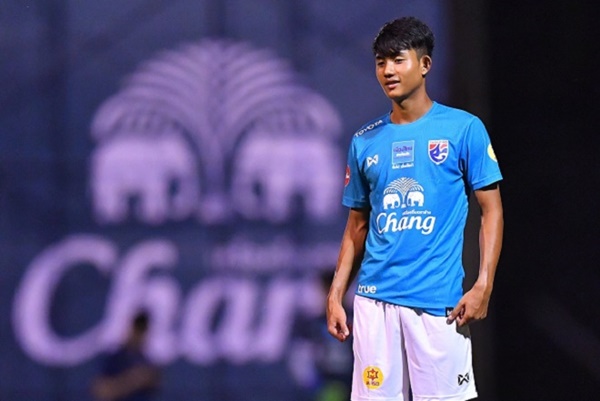 Suphanat Mueanta lọt vào top 60 cầu thủ trẻ xuất sắc nhất thế giới - Bóng Đá