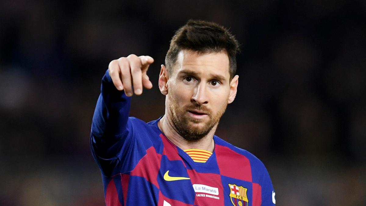  Messi cạnh tranh với Ronaldo tại Champions League.