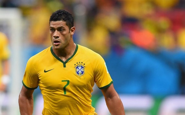 Hulk bỏ vợ theo cháu gái - Bóng Đá
