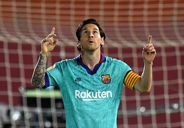 Messi ghi 20 bàn xuyên suốt 12 mùa giải - Bóng Đá