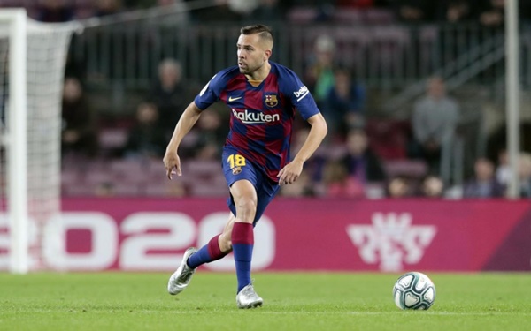Barca bán Suarez và Alba - Bóng Đá