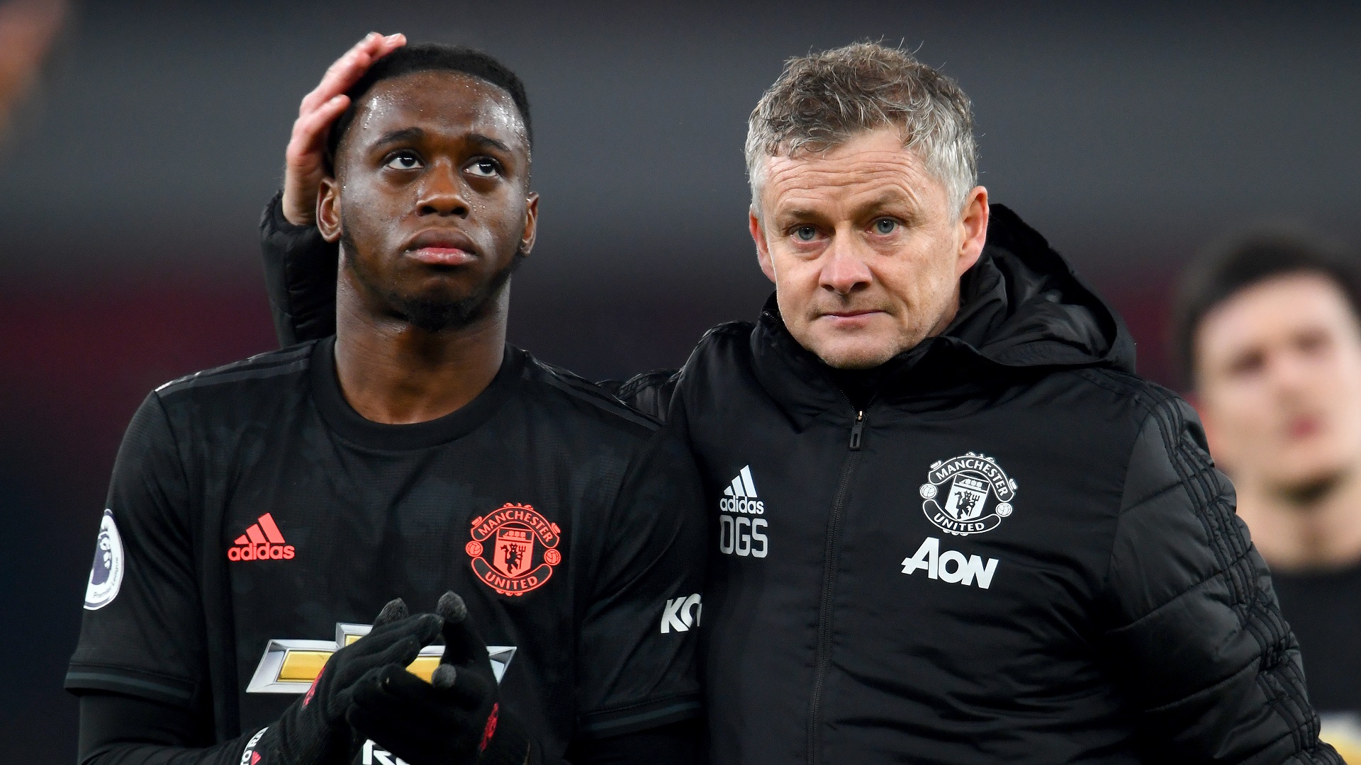 HLV Solskjaer gửi tối hậu thư cho Wan-Bissaka - Bóng Đá