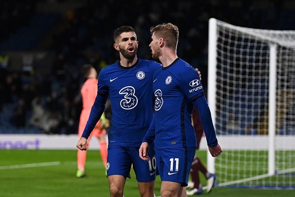 vũ khí bóng bổng của Chelsea - Bóng Đá