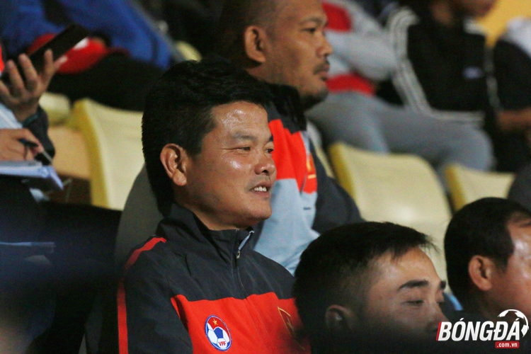 HLV Nguyễn Văn Sỹ, người đã giúp Nam Định trở lại với V-League cũng là học viên của khóa học này.