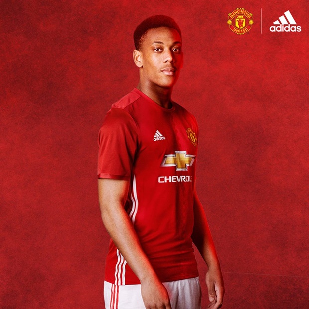 Mùa giải 2016/17, áo đấu sân nhà của Manchester United sẽ có sự khác biệt rất lớn so với mùa trước.