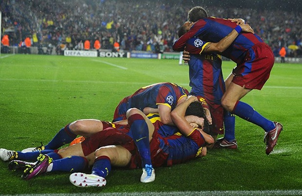 Kền kền vẫn chưa gặp những đối thủ như Barca. Ảnh: Internet.