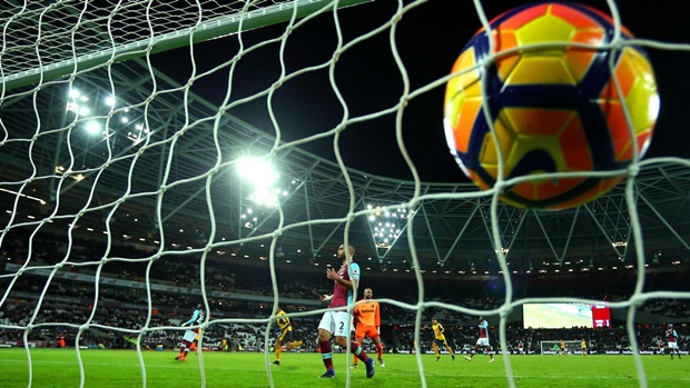 West Ham 1-5 Arsenal: Pháo thủ có 10 lần ghi được 5 bàn thắng trong một trận đấu ở Premier League mỗi khi thi đấu xa nhà, 3 trong 10 lần đó đến từ các trận derby London.