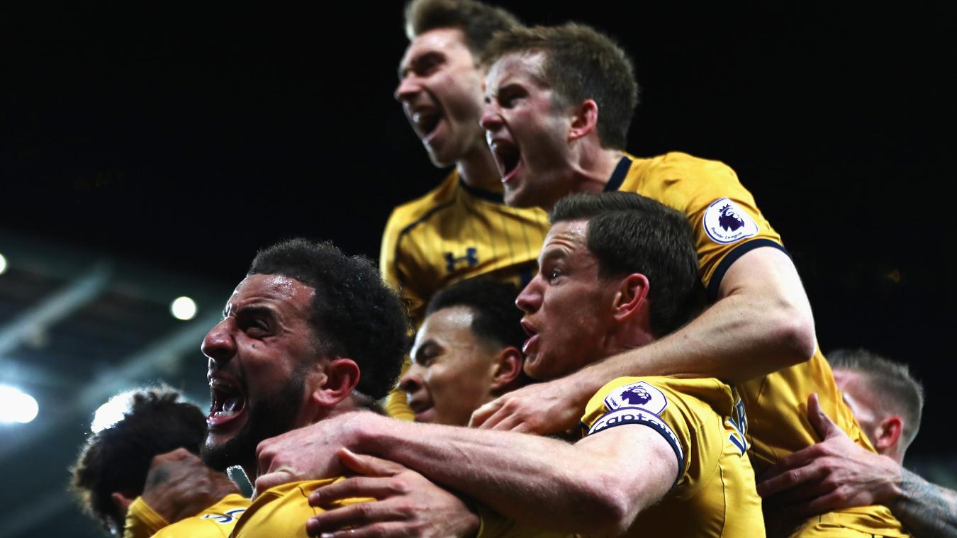Swansea City 1-3 Spurs: Với màn lội ngược dòng thành công trước Swansea, Tottenham đã giành được 17 điểm khi họ bị đối phương dẫn bàn trước, nhiều hơn bất kỳ CLB nào khác.