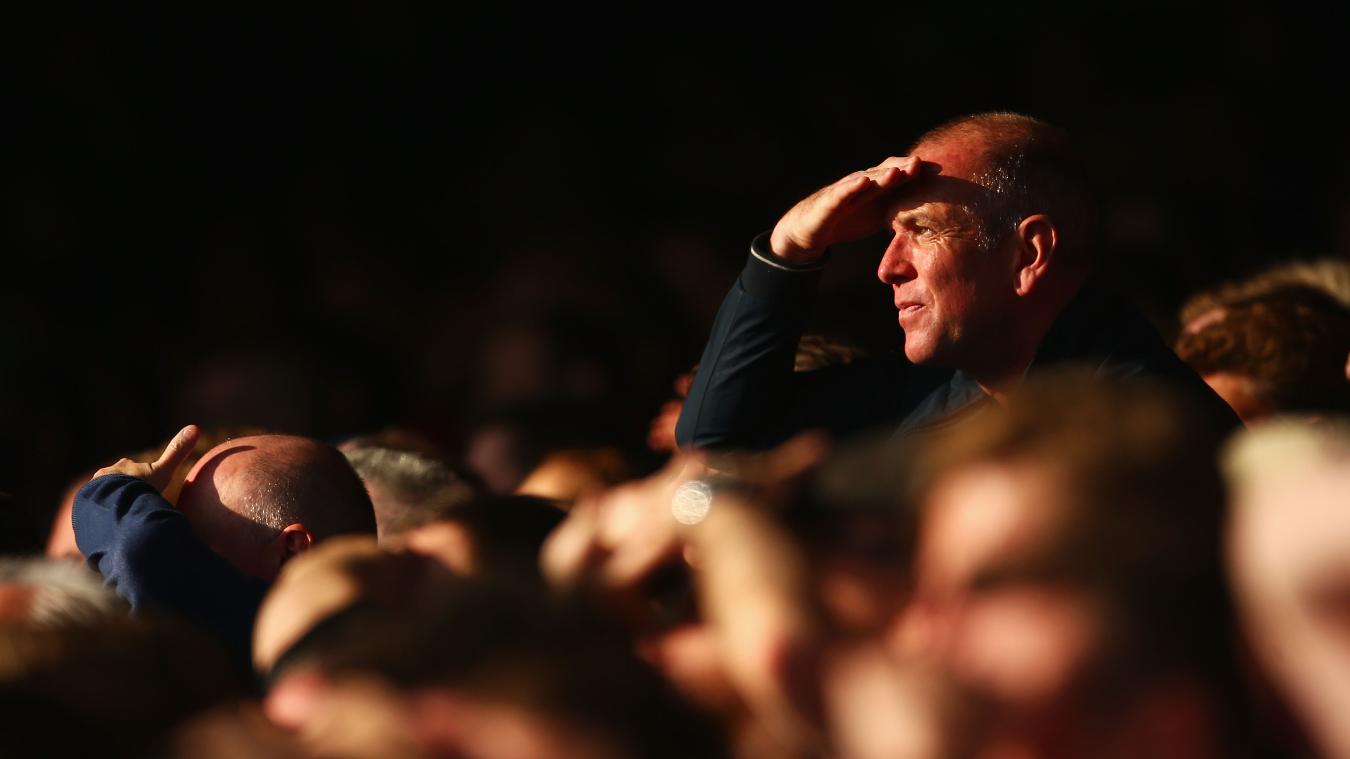 Crystal Palace 0-2 Burnley: Palace nhận trận thua dù kiểm soát bóng lên đến gần 65%.