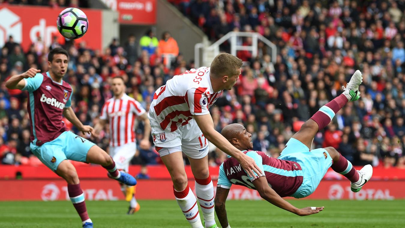 Những hình ảnh đẹp nhất vòng 35 Ngoại hạng Anh - Bóng Đá